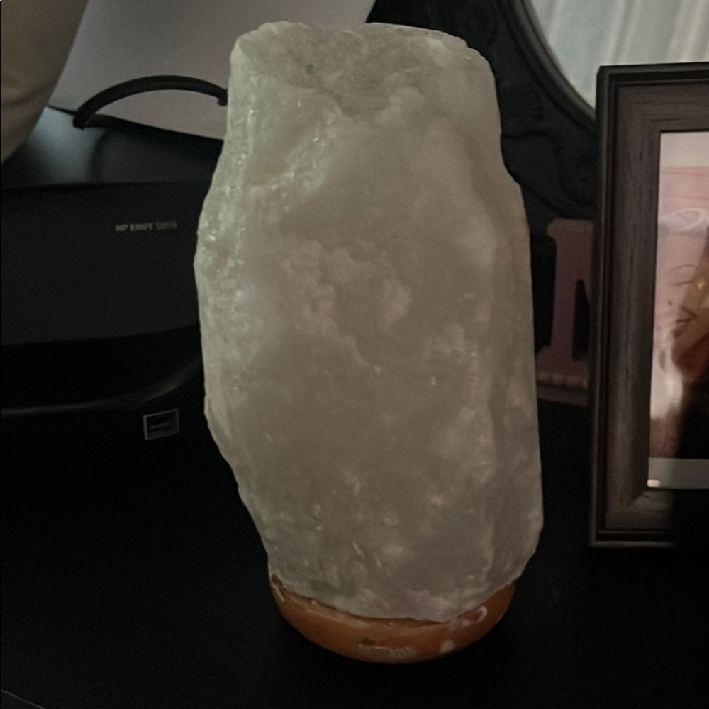 Natural White Himalayan Salt Lamp